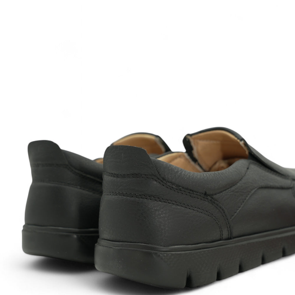 
                  
                    Mocasin Sabu Negro
                  
                