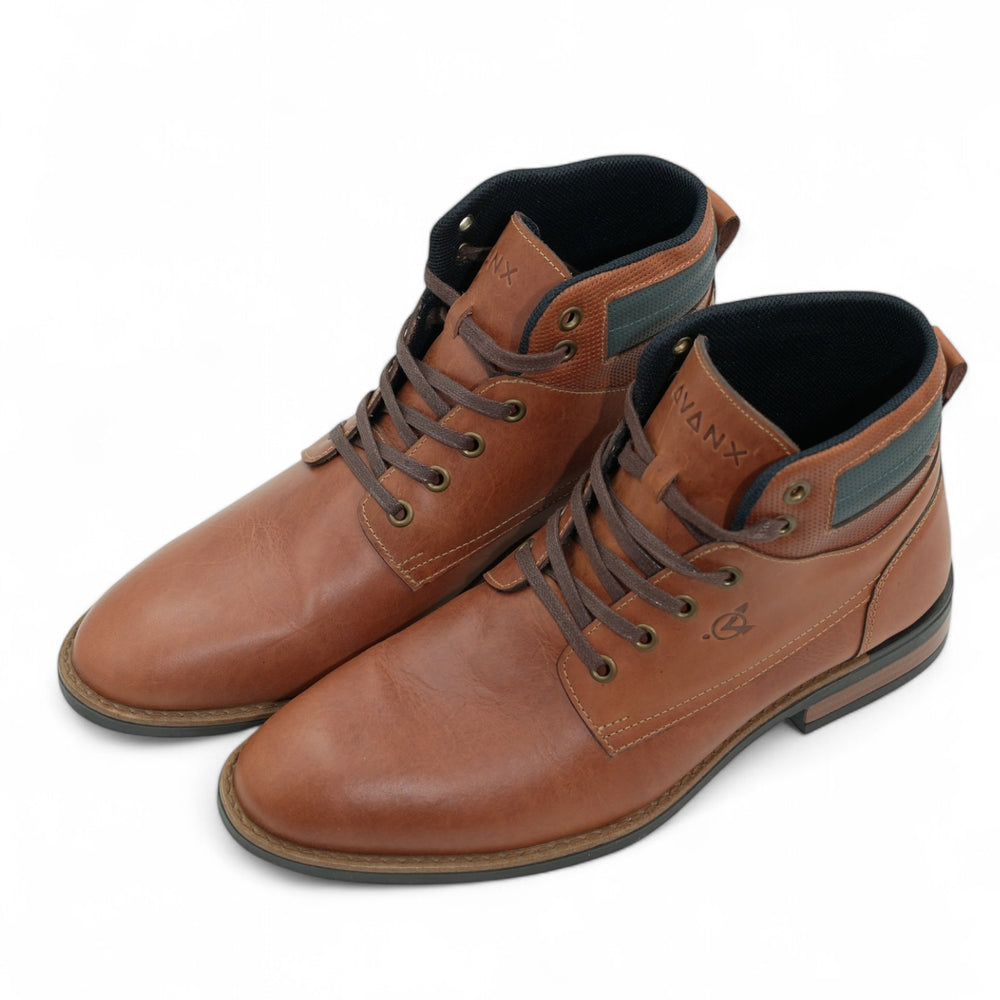 
                  
                    Bota Clasica Navuz Miel
                  
                