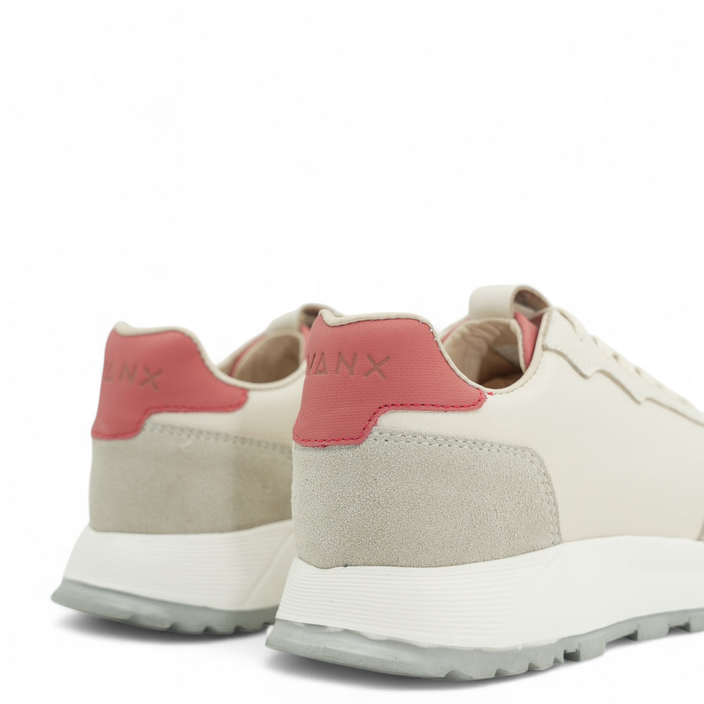 
                  
                    Sneaker Emma Beige
                  
                