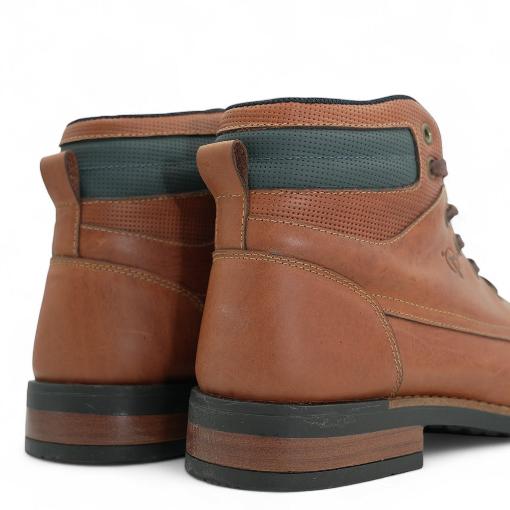 
                  
                    Bota Clasica Navuz Miel
                  
                