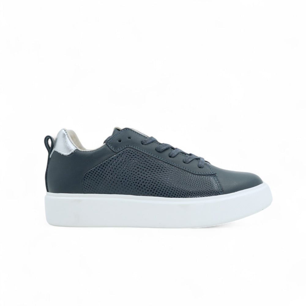 
                  
                    Sneaker Ada Azul
                  
                